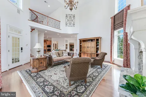 $4,295,000 | 9113 Dara Lane, Great Falls, VA 22066