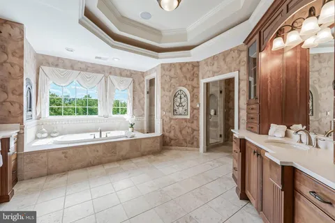 $4,295,000 | 9113 Dara Lane, Great Falls, VA 22066