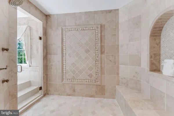 $4,295,000 | 9113 Dara Lane, Great Falls, VA 22066