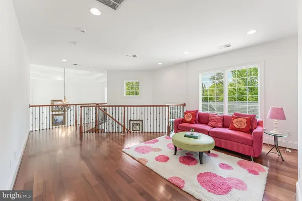 $4,295,000 | 9113 Dara Lane, Great Falls, VA 22066