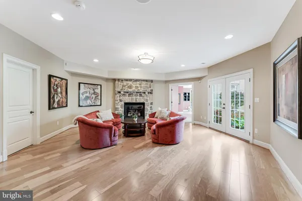 $4,295,000 | 9113 Dara Lane, Great Falls, VA 22066