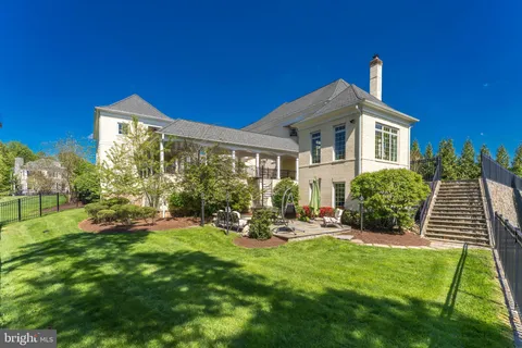 $4,295,000 | 9113 Dara Lane, Great Falls, VA 22066
