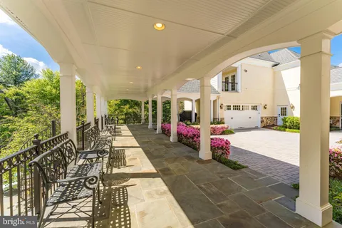 $4,295,000 | 9113 Dara Lane, Great Falls, VA 22066