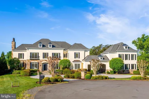 $4,295,000 | 9113 Dara Lane, Great Falls, VA 22066