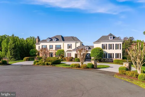 $4,295,000 | 9113 Dara Lane, Great Falls, VA 22066