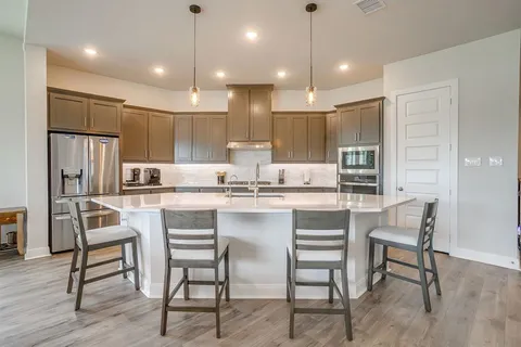$565,000 | 1704 Friendship Lane, Argyle, TX 76226