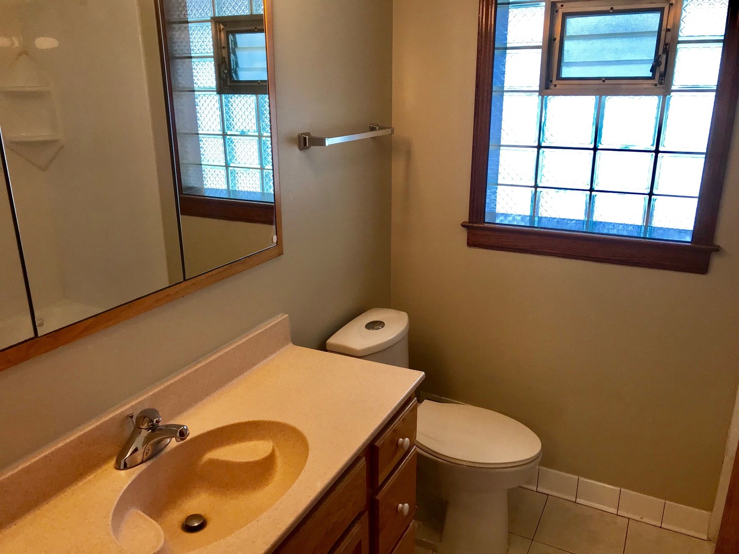 184 East Burlington Street Riverside, IL 60546 - Photo 24 of 34