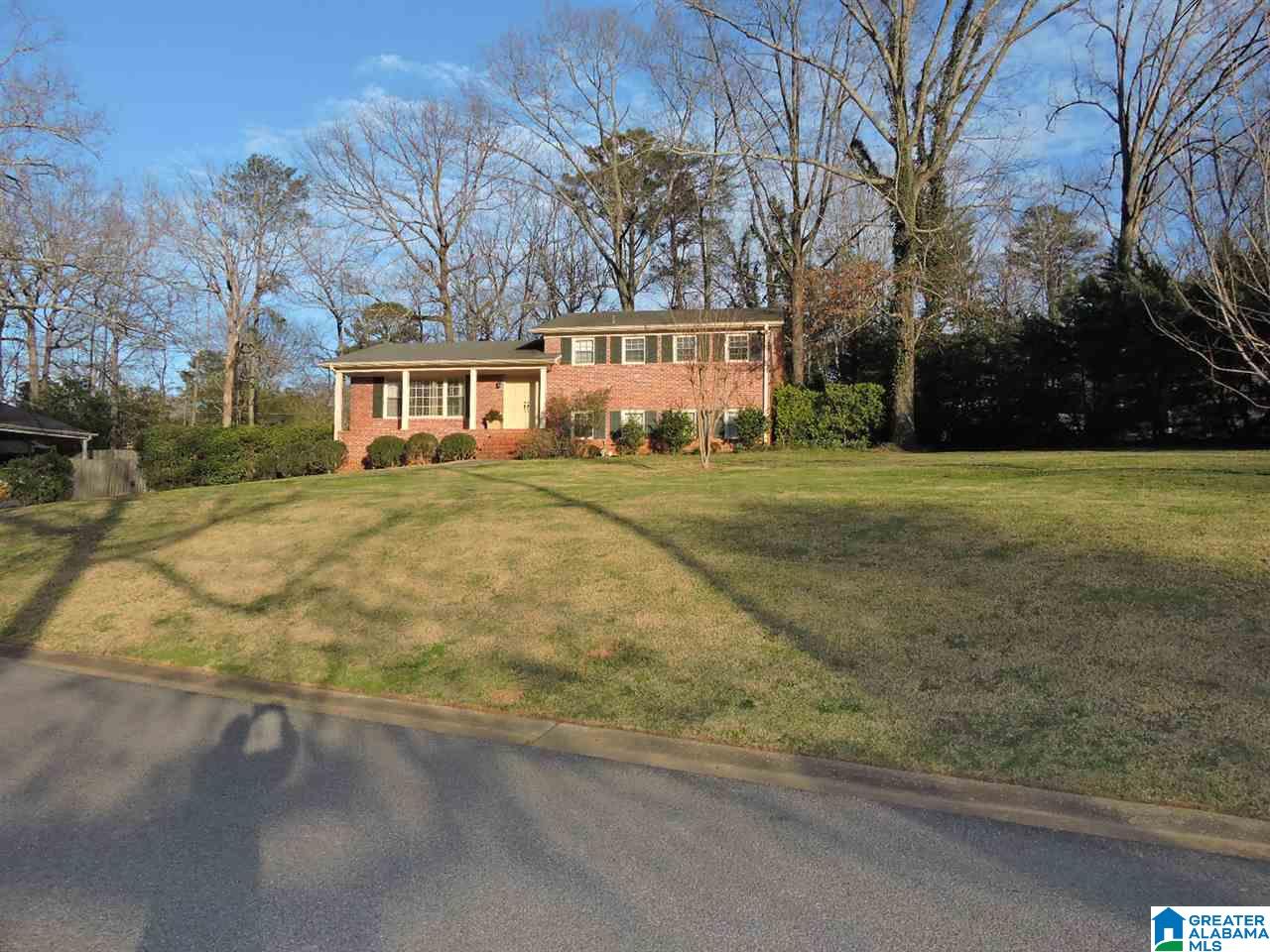 1781 Cornwall Road Birmingham, AL 35226 - Photo 2 of 40