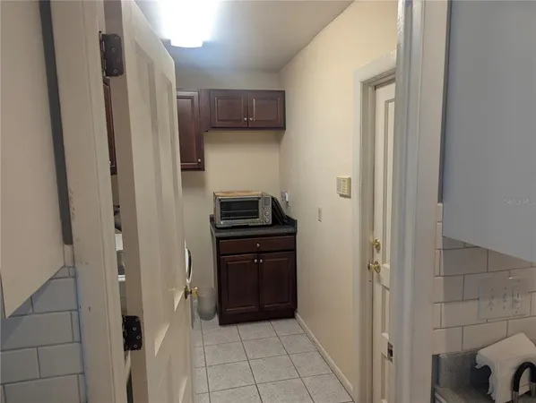 $995,000 | 5710 South Bernie Street, Tampa, FL 33611