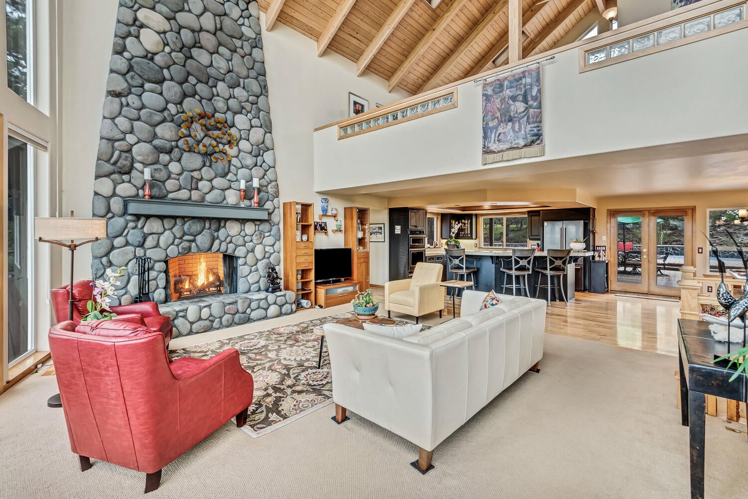 60470 Arnold Market Road Bend, OR 97702 - Photo 10 of 53 great room overview