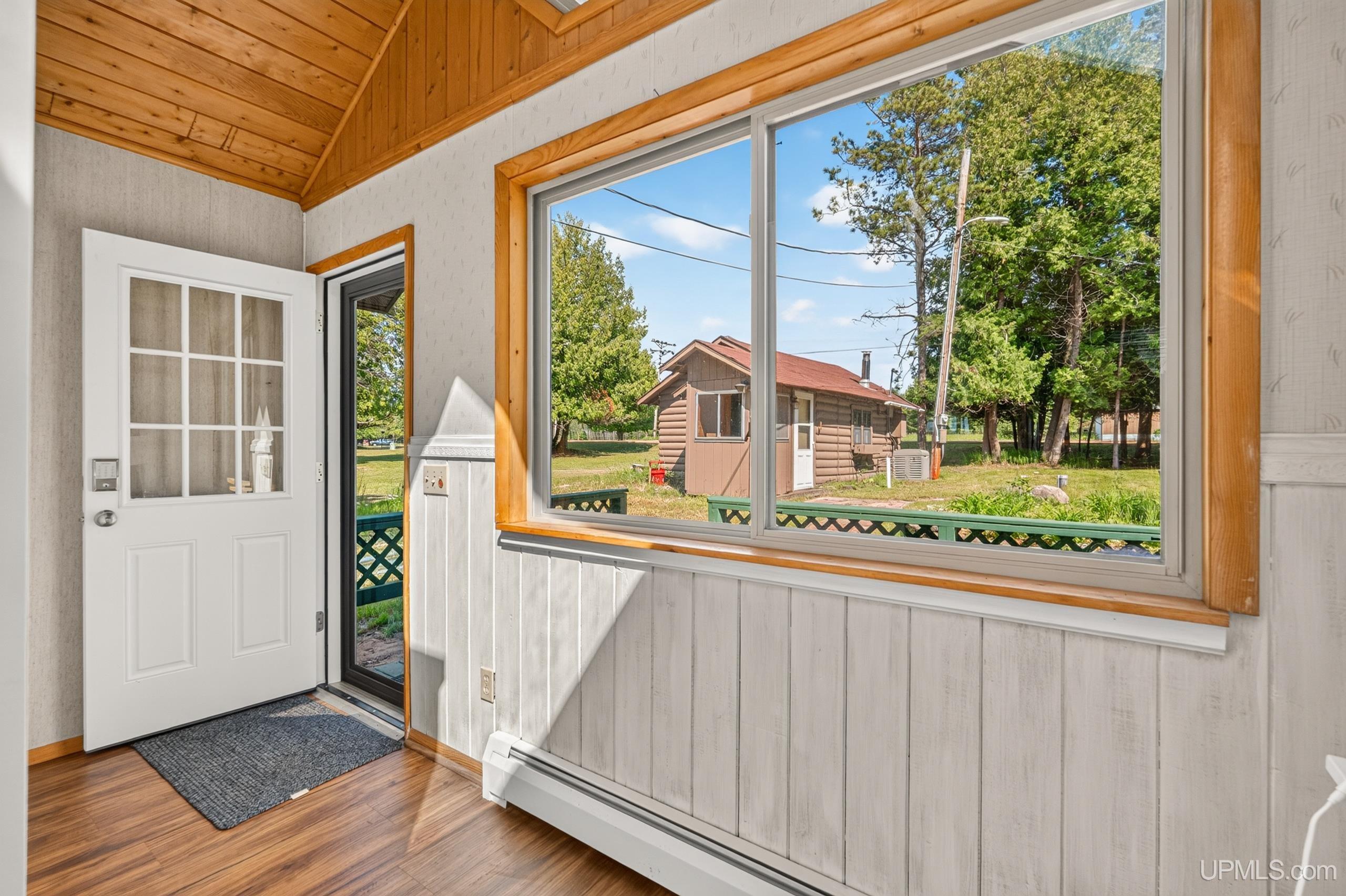703 Corbridge Road Gulliver, MI 49840 - Photo 21 of 77