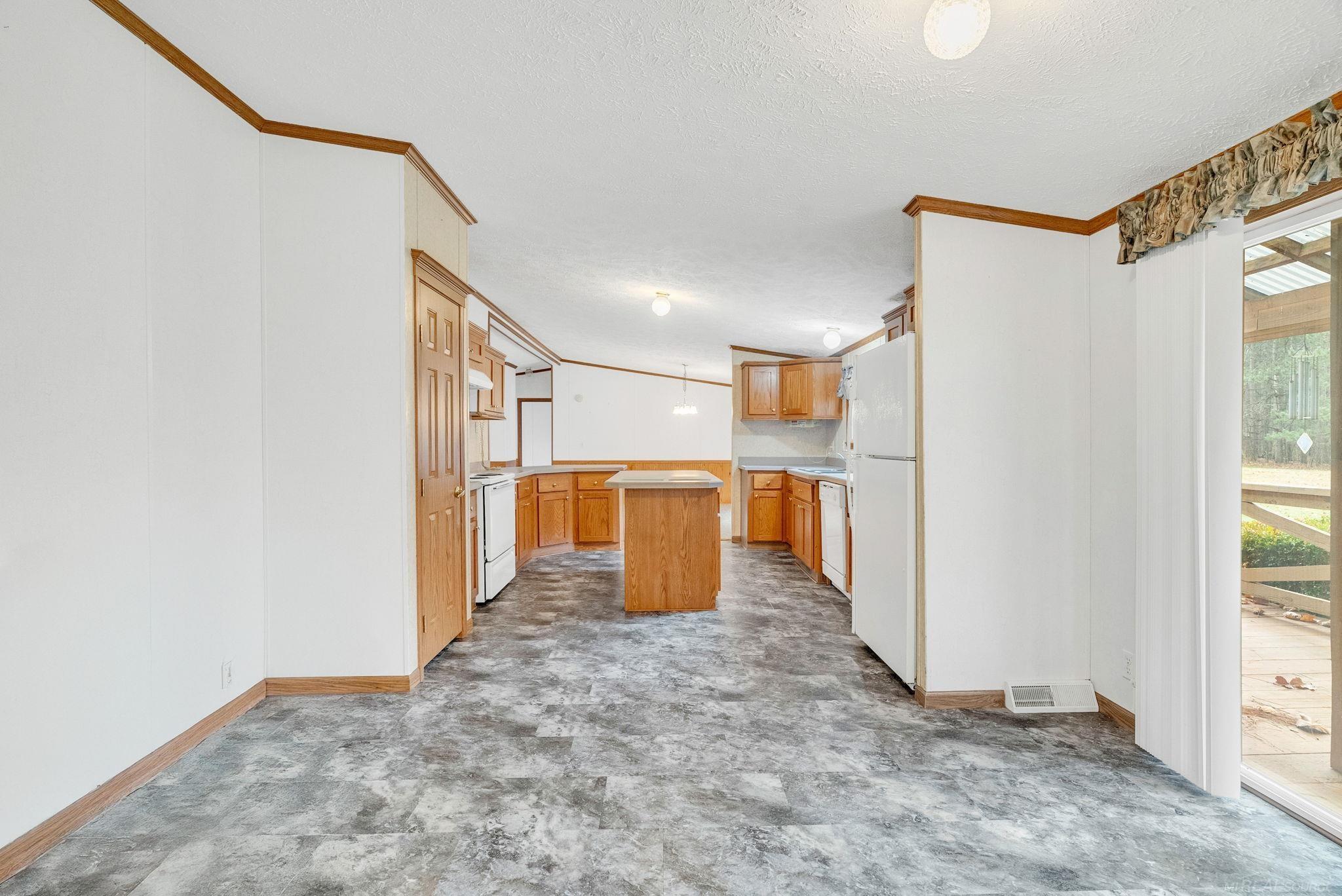 2430 East Marlette Road Applegate, MI 48401 - Photo 27 of 60 50162074-aa867aef-7f1c-4432-8e89-e01886e60e81.JPG