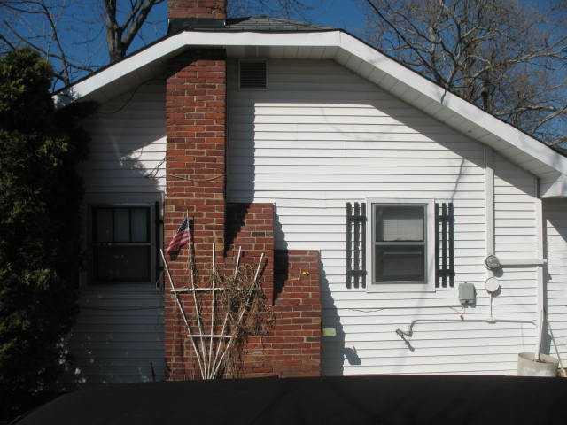 429 North Post Road Indianapolis, IN 46229 - Photo 2 of 5 Gallery Image 2