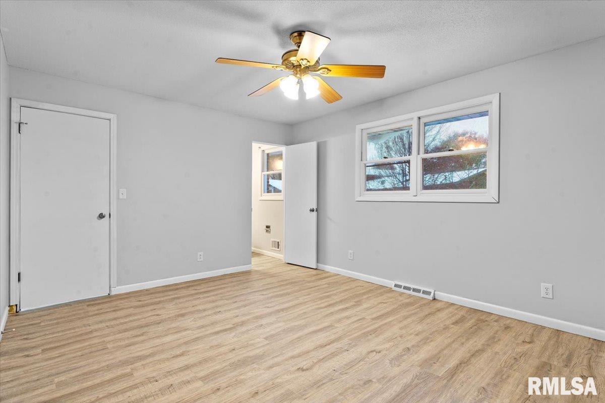 3115 Elmhurst Drive Springfield, IL 62704 - Photo 15 of 30