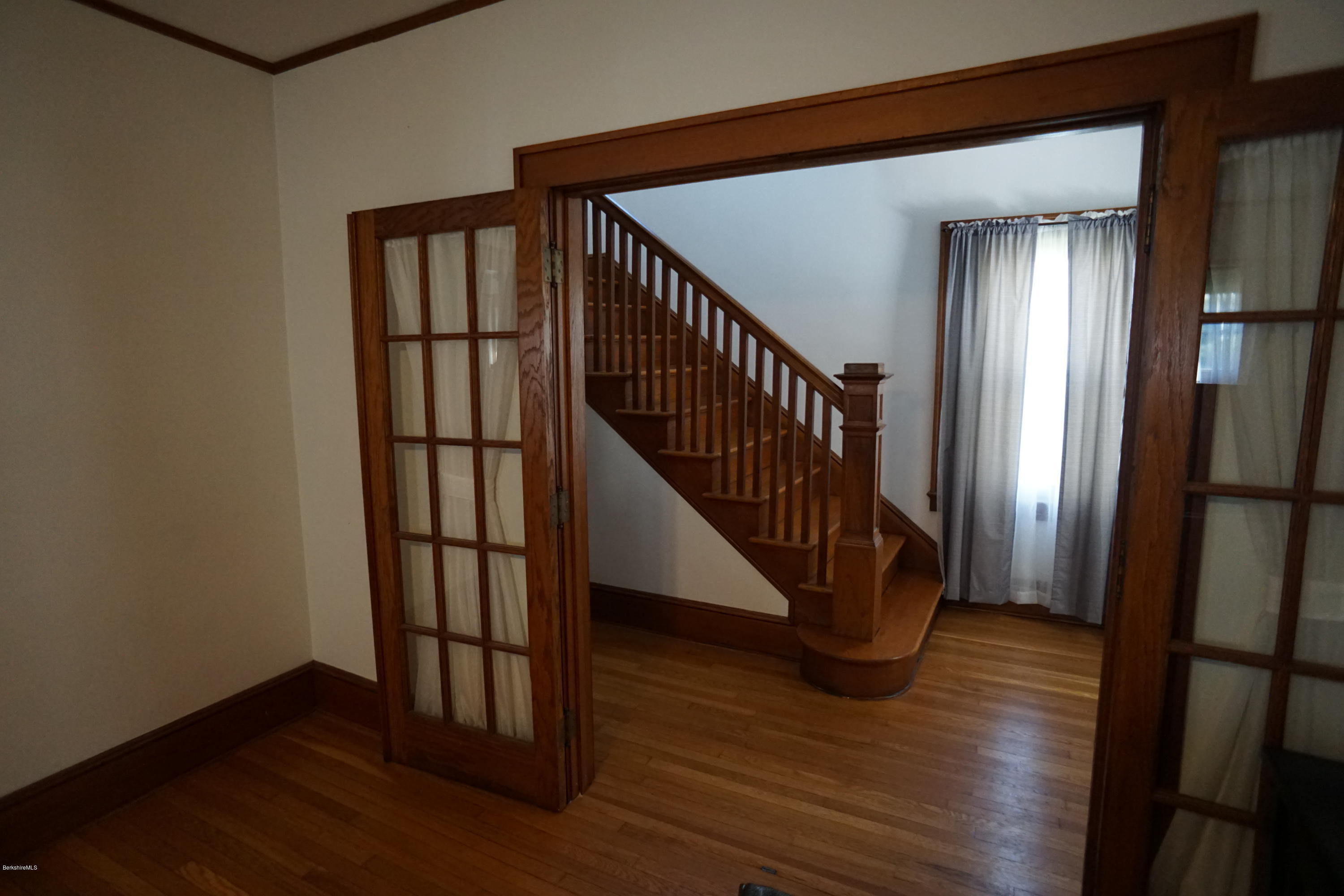 96 Northumberland Road Pittsfield, MA 01201 - Photo 14 of 28 DSC01236