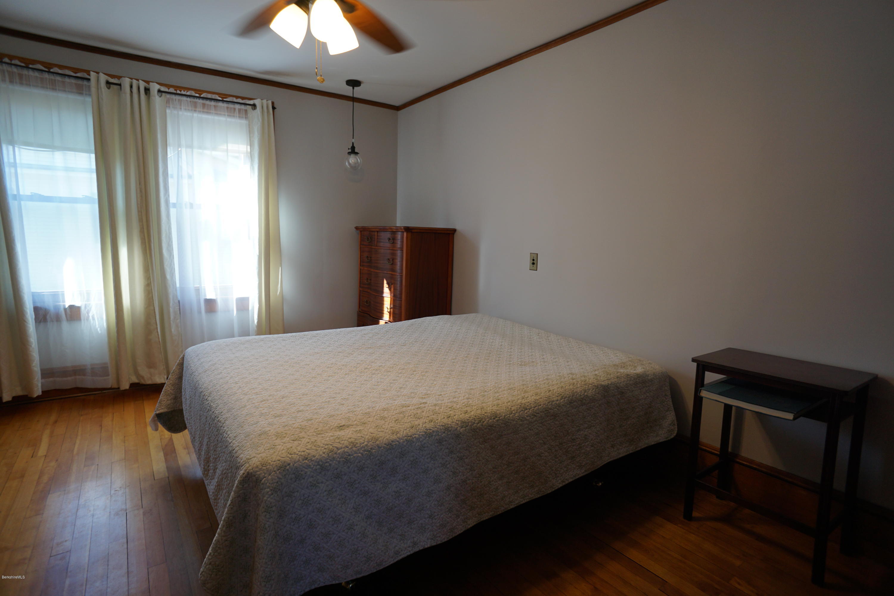 96 Northumberland Road Pittsfield, MA 01201 - Photo 23 of 28 DSC01257