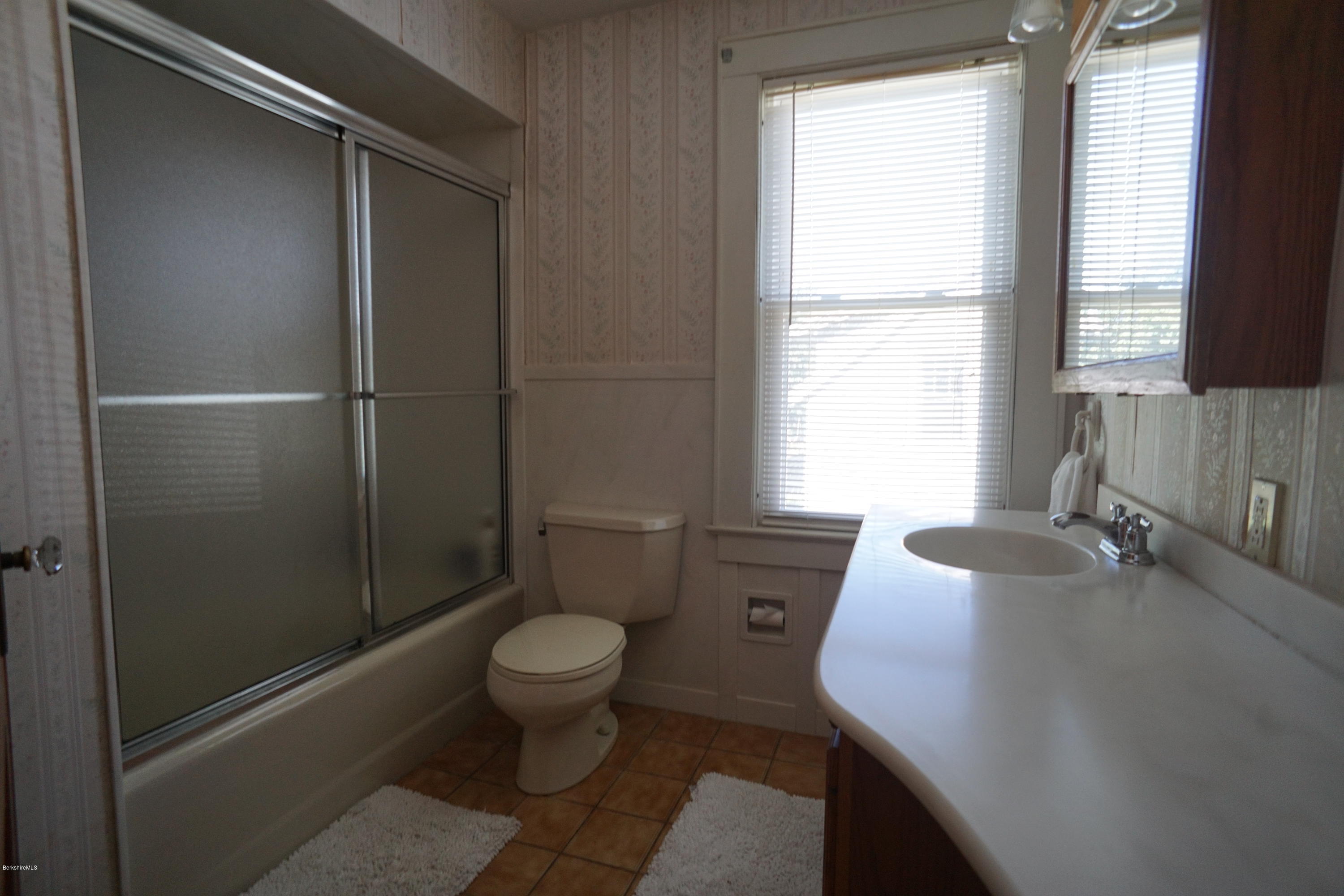 96 Northumberland Road Pittsfield, MA 01201 - Photo 25 of 28 DSC01260