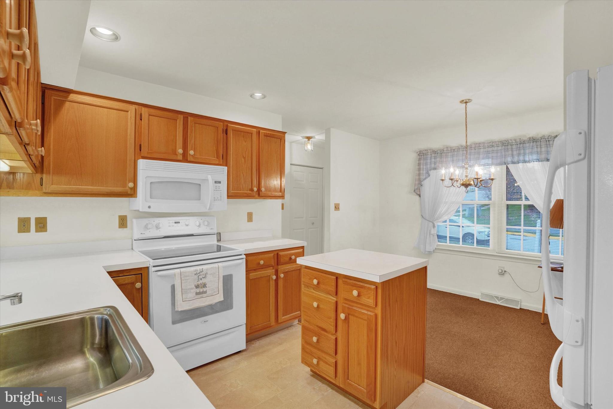 113 Country Ridge Drive Red Lion, PA 17356 - Photo 8 of 27 Gallery Image 8
