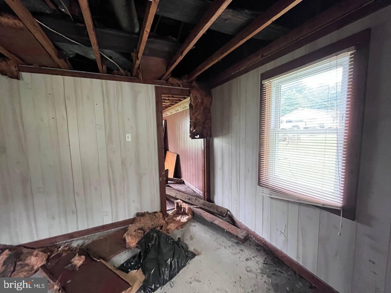 132 Thomas Road New Castle, PA 16101 - Photo 14 of 51