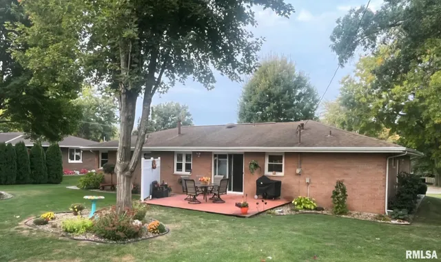 $265,900 | 1421 South 27th Street, Quincy, IL 62301