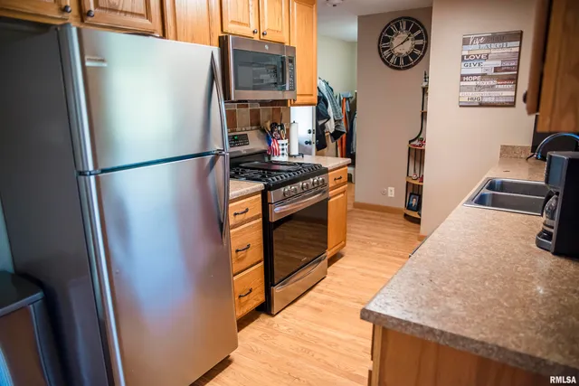 $265,900 | 1421 South 27th Street, Quincy, IL 62301