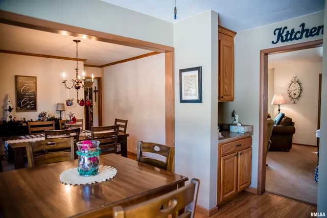 $265,900 | 1421 South 27th Street, Quincy, IL 62301