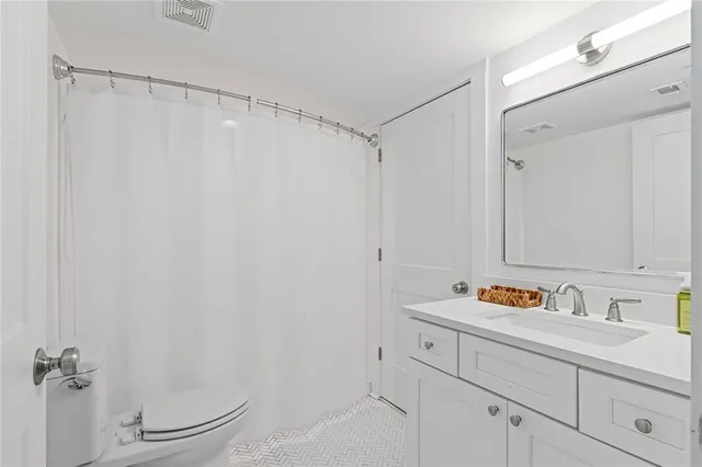 $880,000 | 12005 Hamilton Road, Chattahoochee Hills, GA 30268