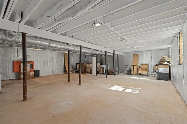 $880,000 | 12005 Hamilton Road, Chattahoochee Hills, GA 30268