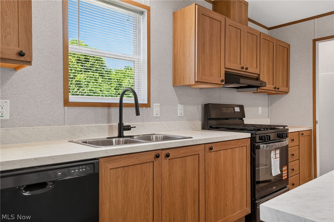 3583 Austin Road, Unit 12 Geneva, OH 44041 - Photo 8 of 29