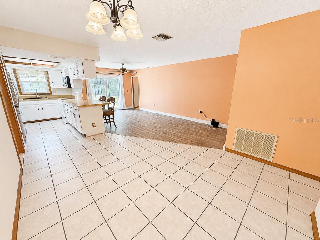 8360 Dorsey Street Spring Hill, FL 34608 - Photo 14 of 36