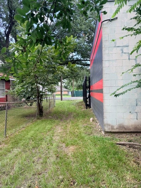another access road view