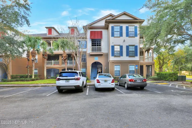$162,900 | 12700 Bartram Park Boulevard, Unit 1037, Jacksonville, FL 32258