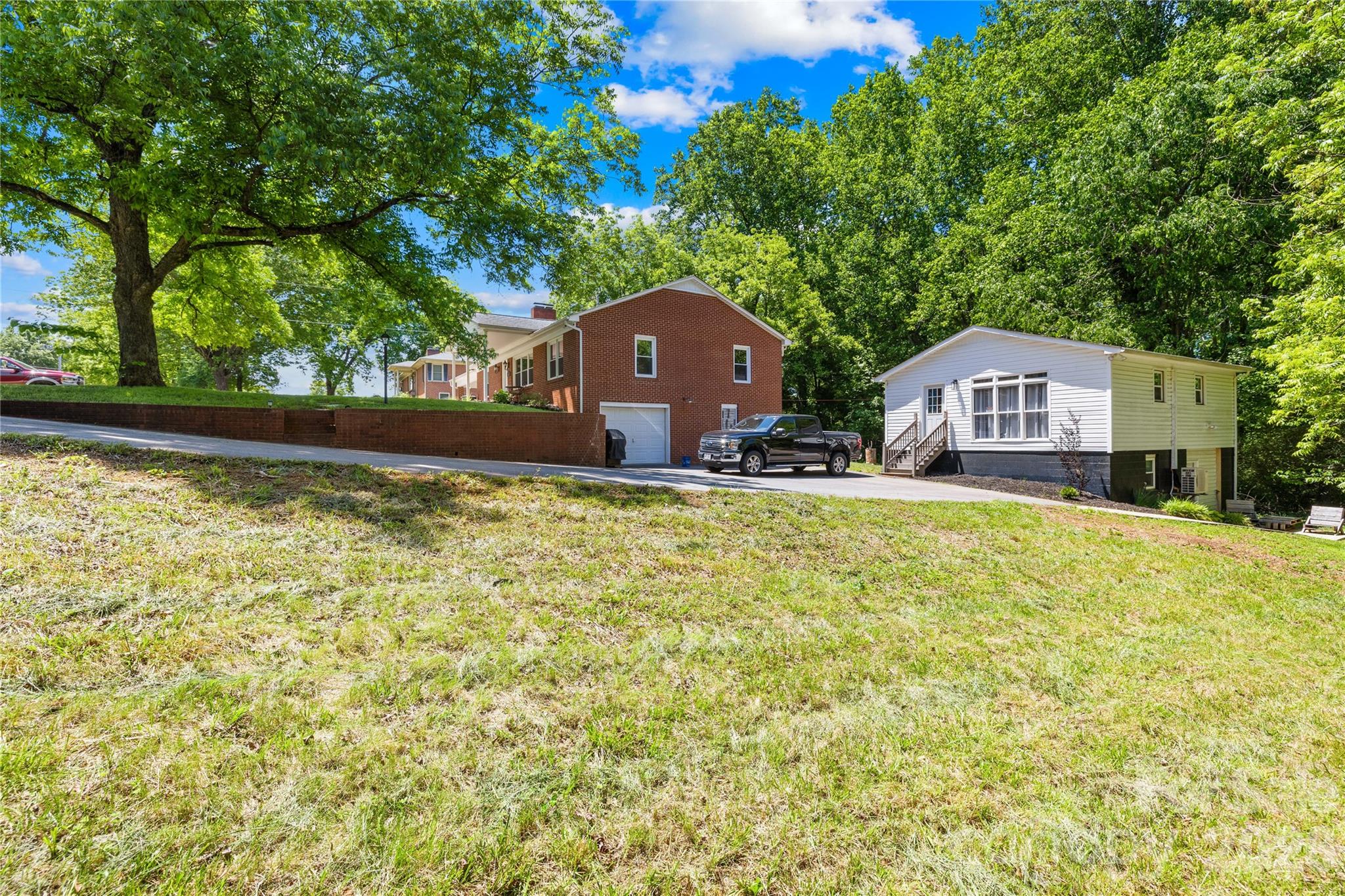 5603 King Wilkinson Road Maiden, NC 28650 - Photo 3 of 38