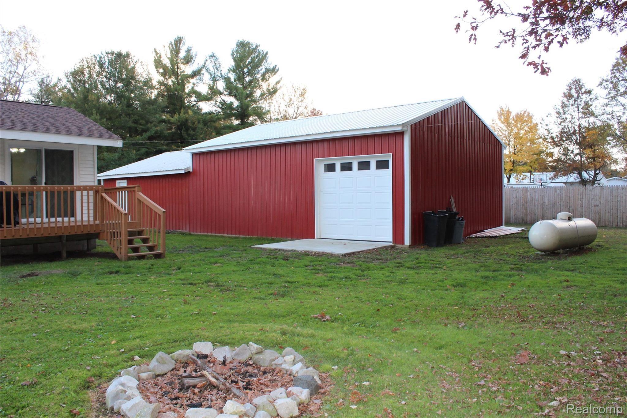 13580 E Road Montrose, MI 48457 - Photo 27 of 42 IMG_3829.JPG