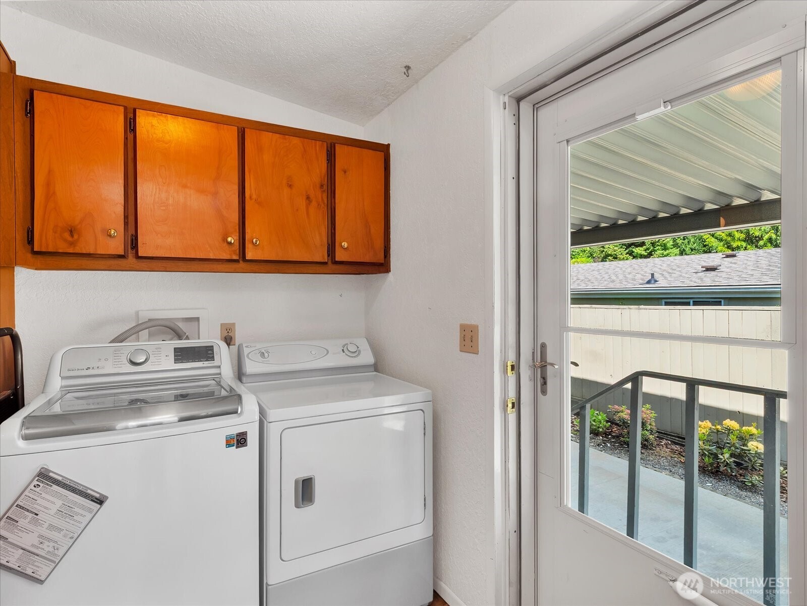 17235 119th Avenue Northeast Bothell, WA 98011 - Photo 22 of 39