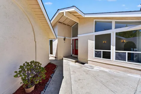 $1,569,000 | 879 El Rio Drive, San Jose, CA 95125