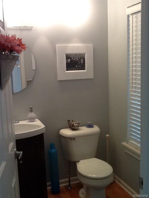 52045 Boland Road New Baltimore, MI 48047 - Photo 15 of 31 269.JPG