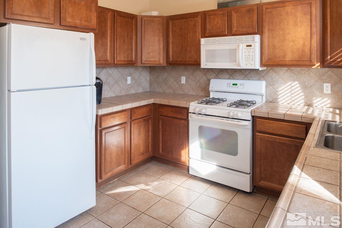 310 Dawson Jacob Lane Reno, NV 89503 - Photo 8 of 21 Photo 8
