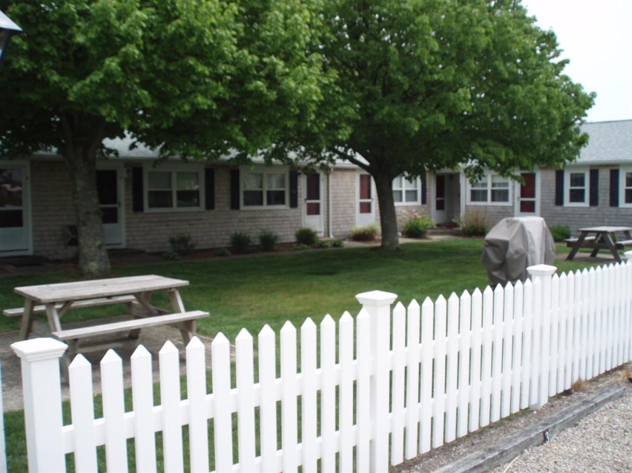 194 Captain Chase Road, Unit 6 Dennis Port, MA 02639 - Photo 1 of 18 Primary Photo