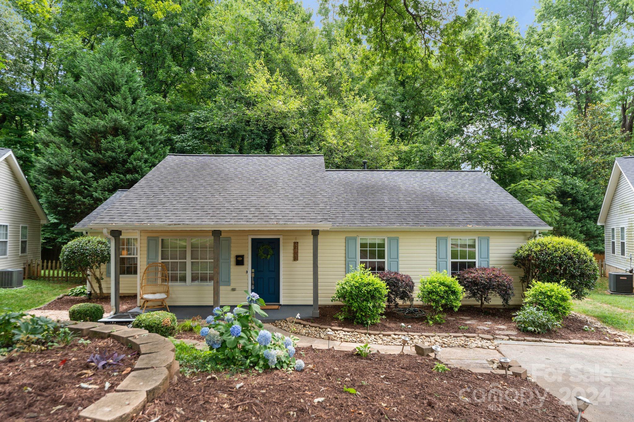 4423 Garris Road Charlotte, NC 28209 - Photo 1 of 32 Gallery Image 1