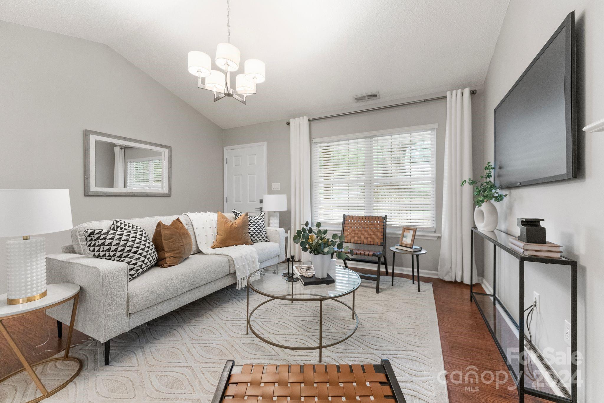 4423 Garris Road Charlotte, NC 28209 - Photo 7 of 32 Gallery Image 7