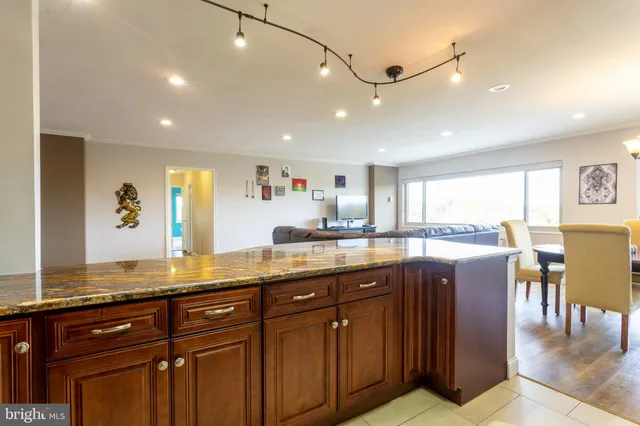 $195,000 | 7121 Park Heights Avenue, Unit 501, Baltimore, MD 21215