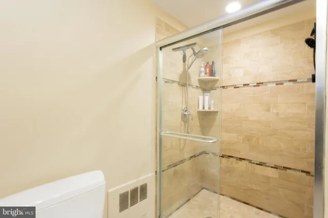 $195,000 | 7121 Park Heights Avenue, Unit 501, Baltimore, MD 21215