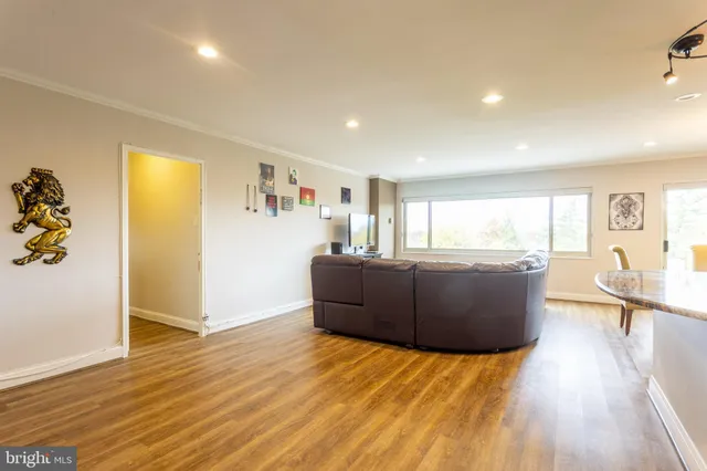 $195,000 | 7121 Park Heights Avenue, Unit 501, Baltimore, MD 21215