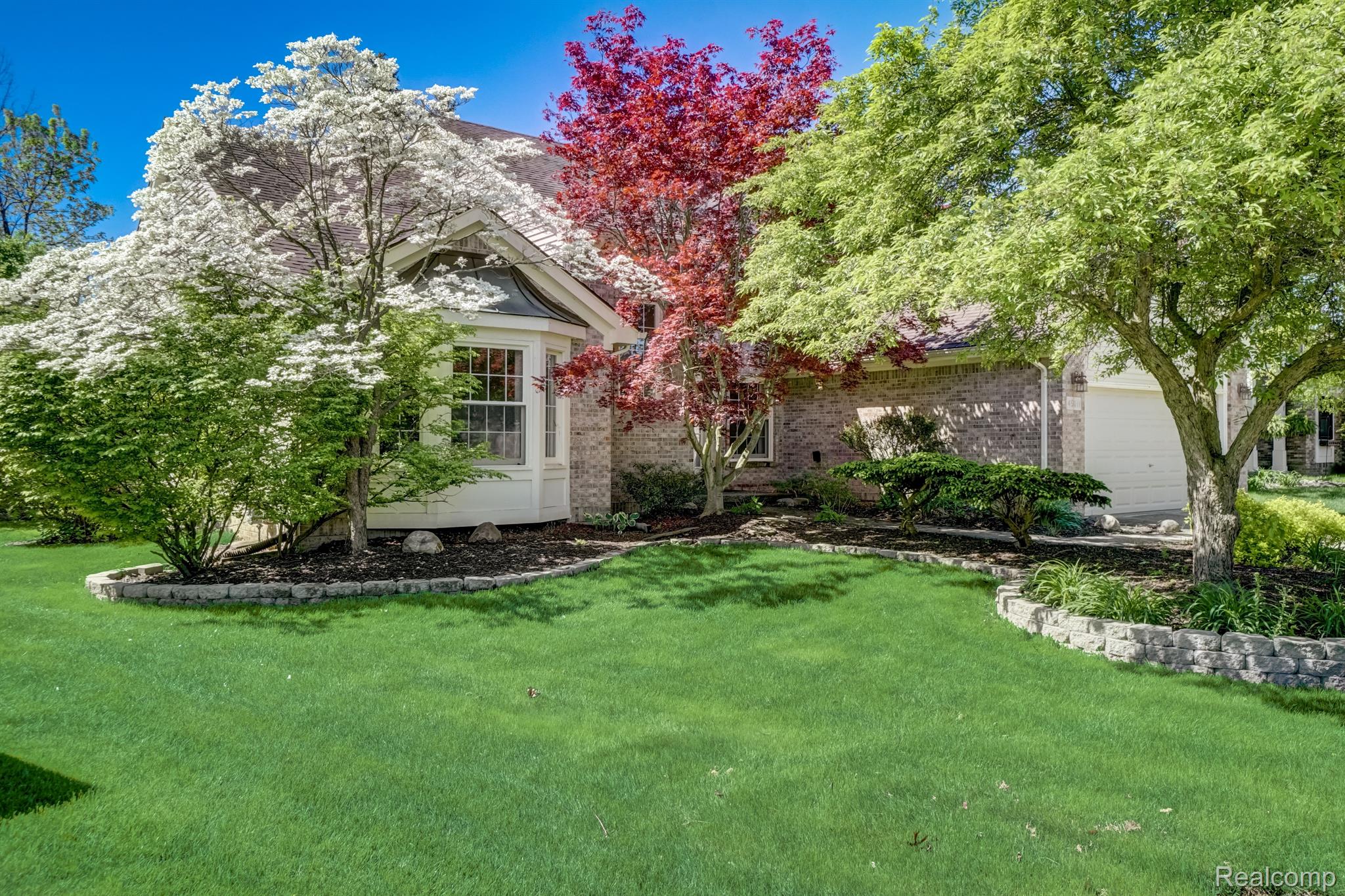 45011 Glengarry Road Canton, MI 48188 - Photo 3 of 41 Gallery Image 3