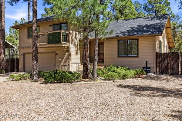 $576,680 | 1621 North 39th Drive, Show Low, AZ 85901