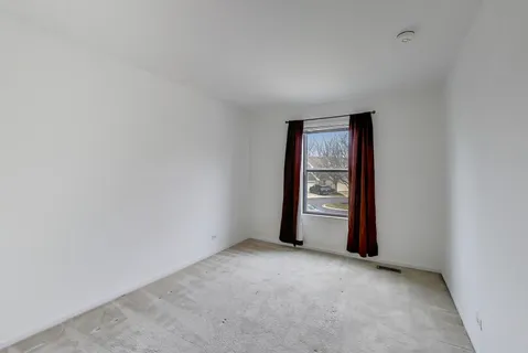 $390,000 | 11467 Ashley Woods Drive, Westchester, IL 60154