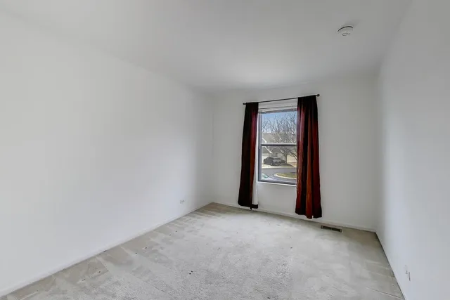 $399,900 | 11467 Ashley Woods Drive, Westchester, IL 60154