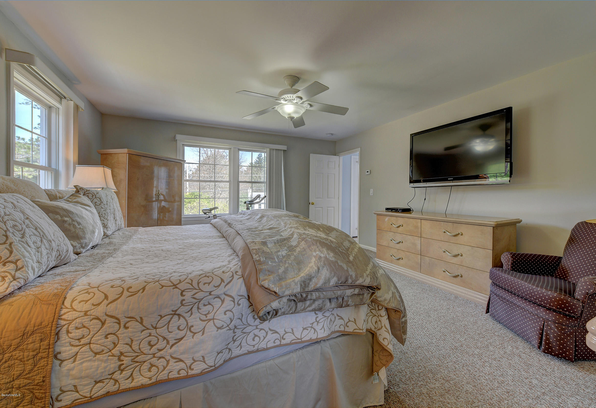 234 Clayton Road Sheffield, MA 01222 - Photo 22 of 41 22-2nd Floor Master Bedroom