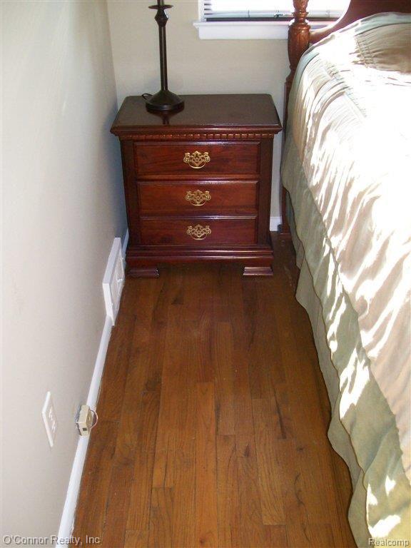4077 Yankee Road St. Clair, MI 48079 - Photo 11 of 16 Lots of hardwood.JPG